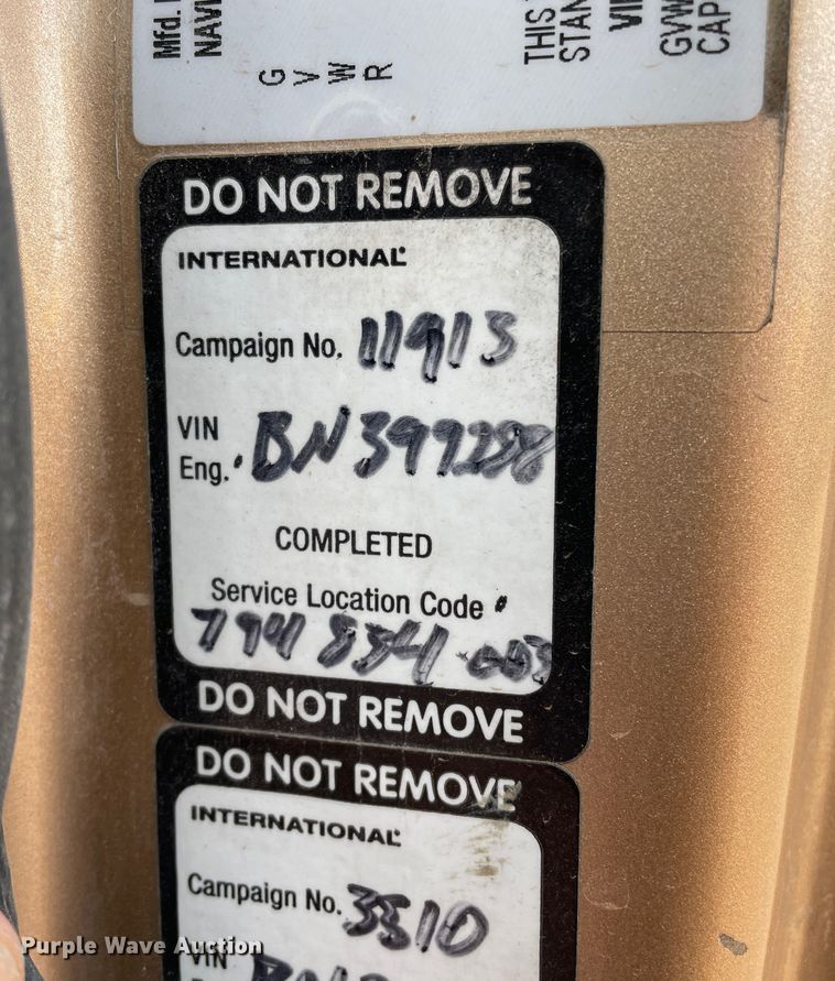 image for item DN4587 2011 International ProStar Plus 122  semi truck