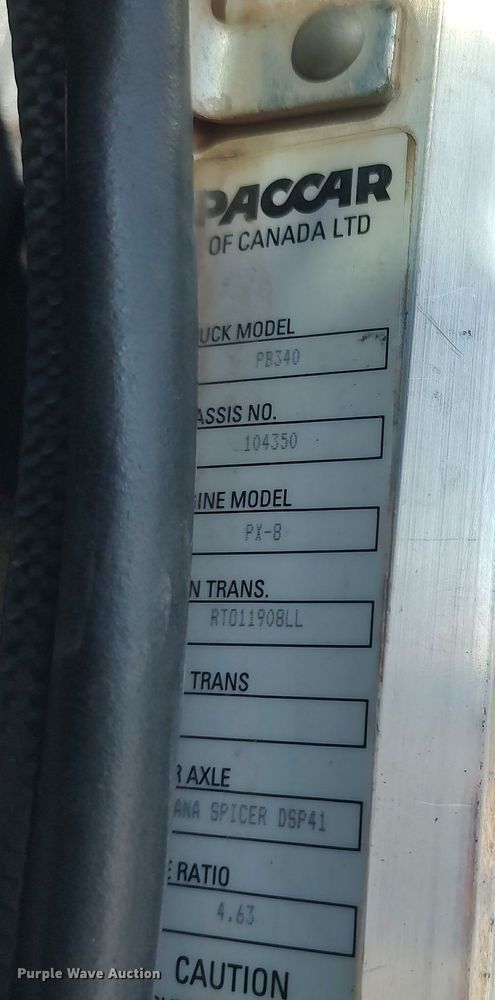 image for item DQ0488 2010 Peterbilt 340  dump truck