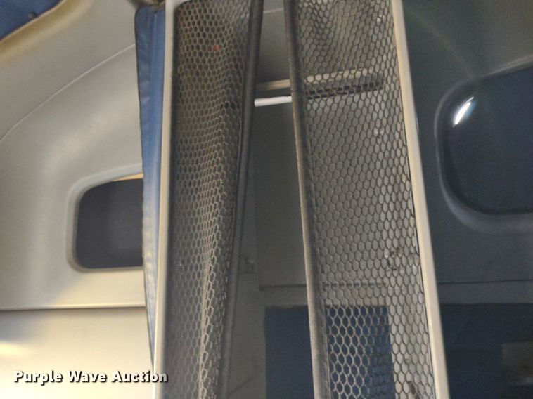 image for item DQ1687 2007 Freightliner Columbia  semi truck