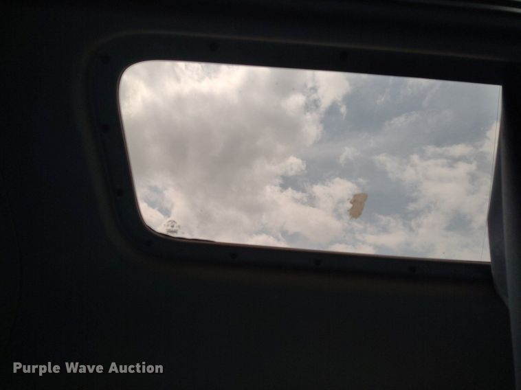 image for item DQ1687 2007 Freightliner Columbia  semi truck