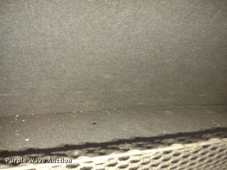 image for item DQ1687 2007 Freightliner Columbia  semi truck