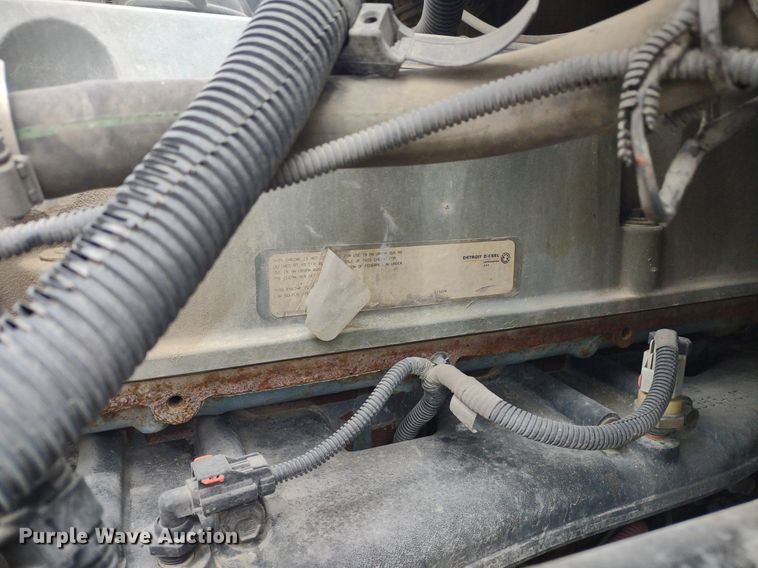 image for item DQ1687 2007 Freightliner Columbia  semi truck