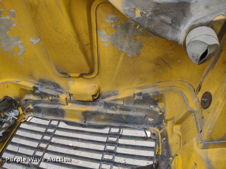 image for item DQ1687 2007 Freightliner Columbia  semi truck