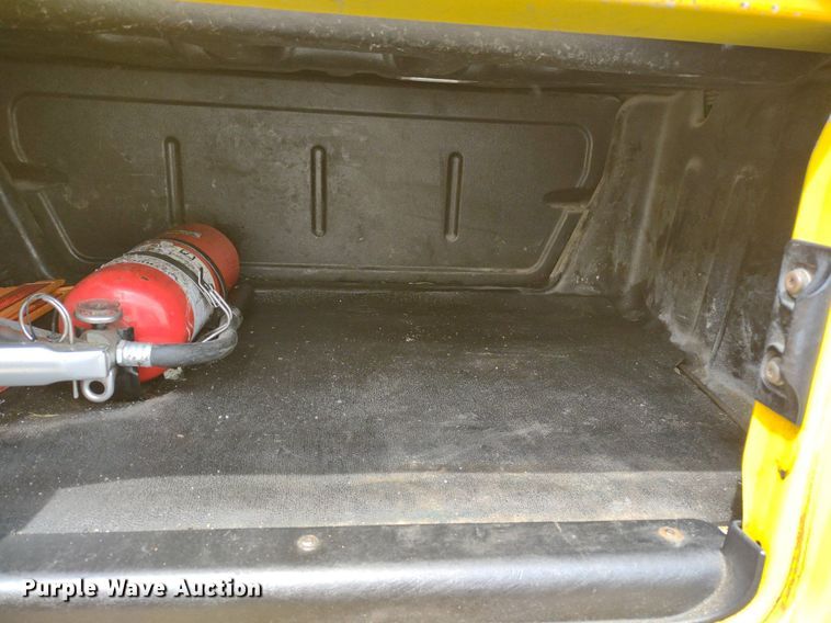 image for item DQ1687 2007 Freightliner Columbia  semi truck