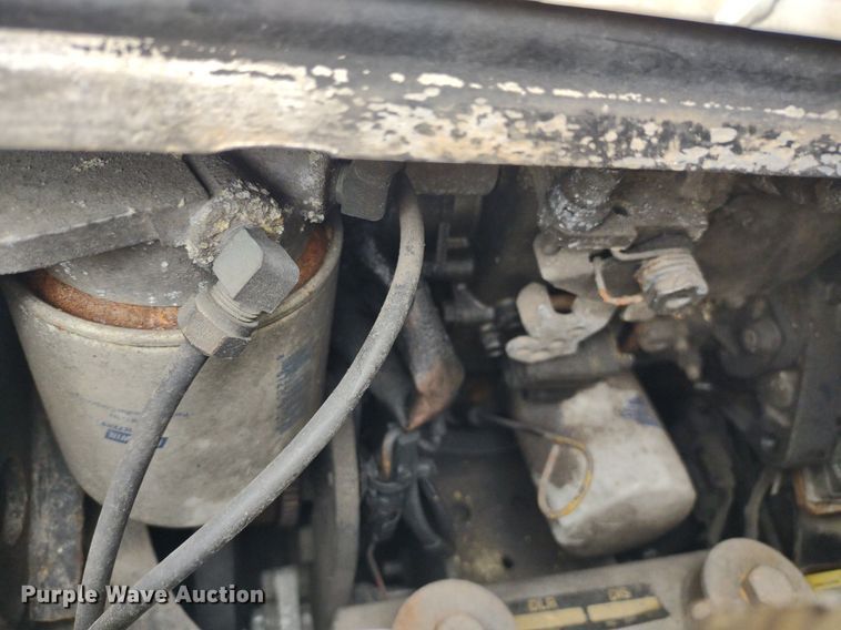 image for item DQ1688 2015 Freightliner Cascadia  semi truck