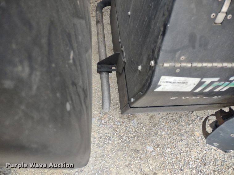 image for item DQ1688 2015 Freightliner Cascadia  semi truck