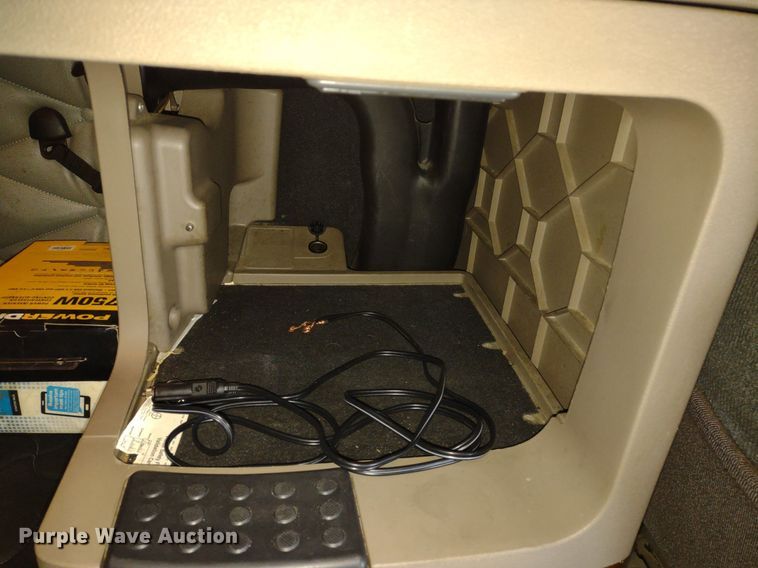 image for item DQ1688 2015 Freightliner Cascadia  semi truck