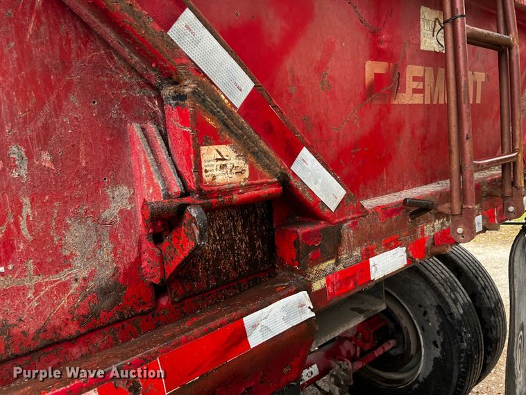 image for item DQ2033 1999 Clement RKHL3226  end dump trailer