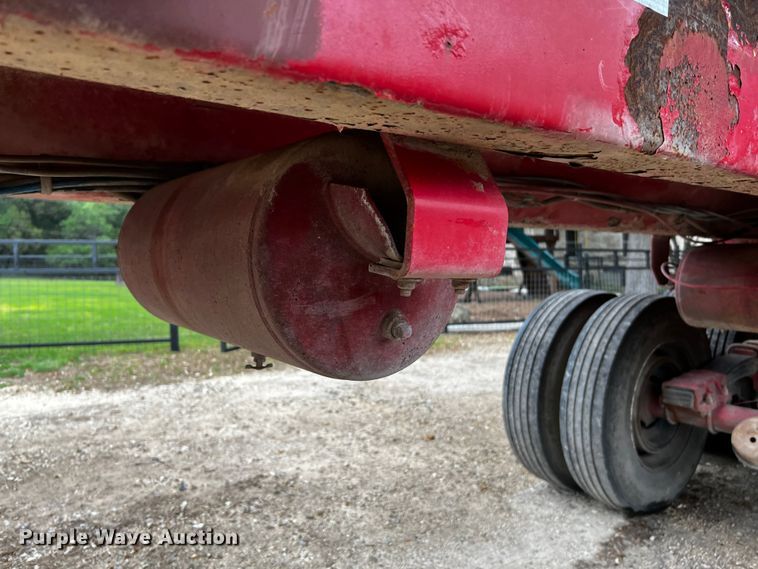 image for item DQ2033 1999 Clement RKHL3226  end dump trailer