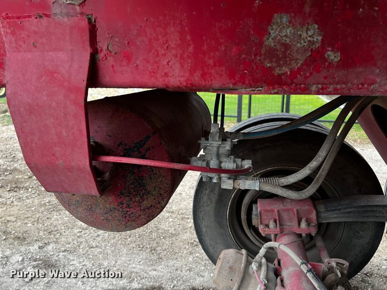 image for item DQ2033 1999 Clement RKHL3226  end dump trailer