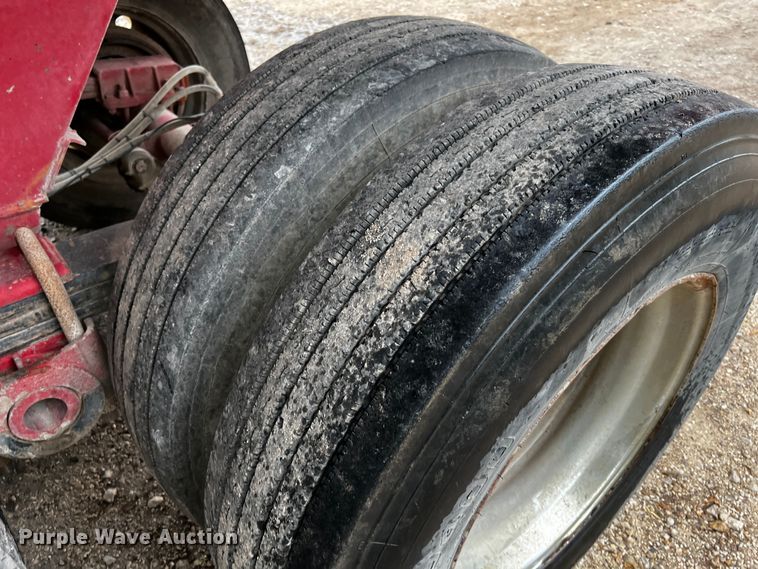 image for item DQ2033 1999 Clement RKHL3226  end dump trailer