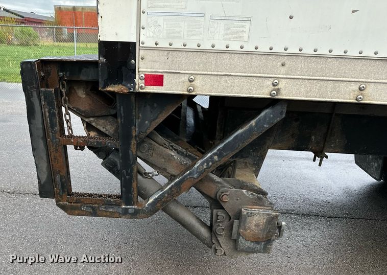 image for item DR5233 2006 Freightliner Business Class M2 106  box truck