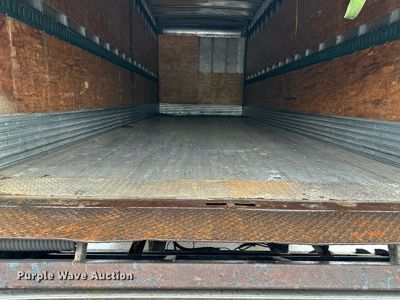 image for item DR5233 2006 Freightliner Business Class M2 106  box truck