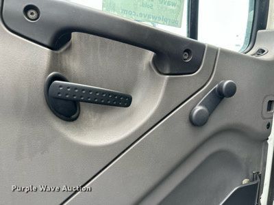 image for item DR5233 2006 Freightliner Business Class M2 106  box truck