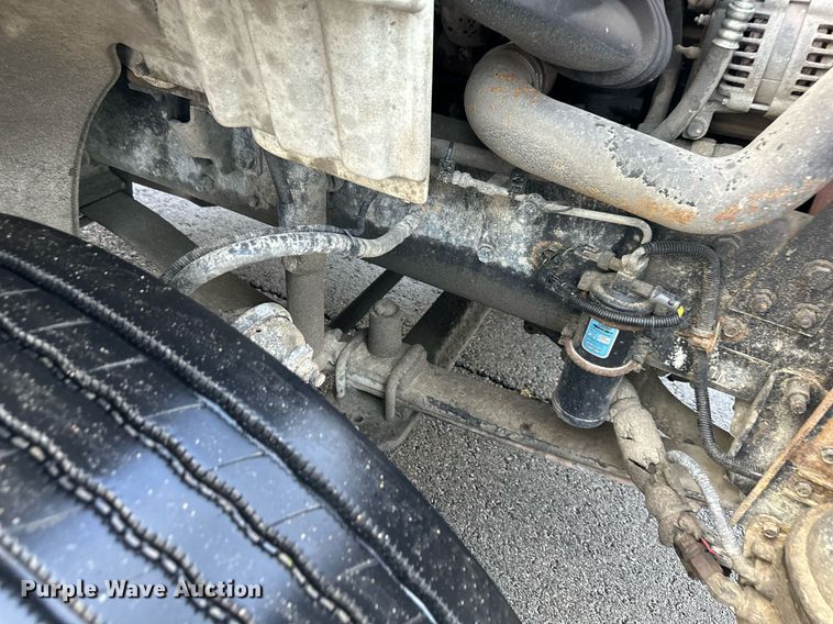 image for item DR5233 2006 Freightliner Business Class M2 106  box truck