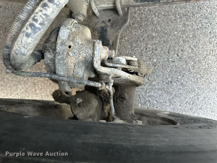 image for item DR5233 2006 Freightliner Business Class M2 106  box truck