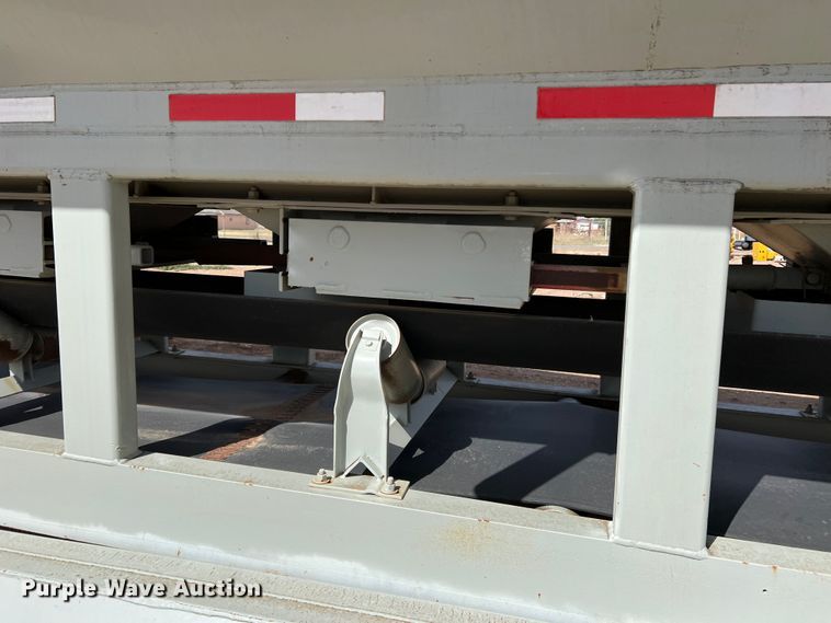 image for item DR5566 1985 Kolberg  sand trailer