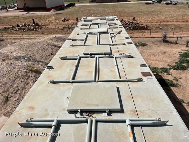 image for item DR5566 1985 Kolberg  sand trailer