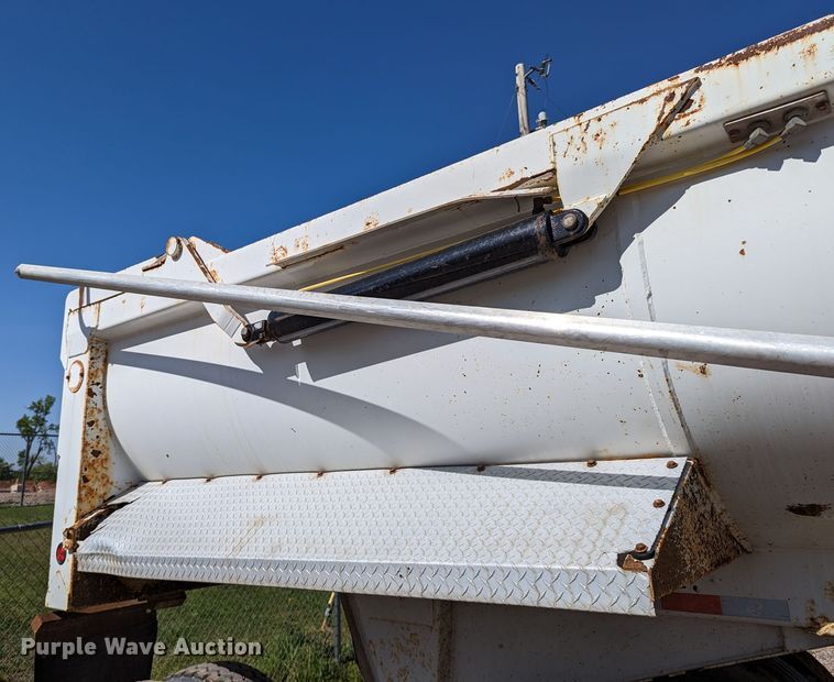 image for item DR6941 2017 Armor Lite SHD-32/42  end dump trailer