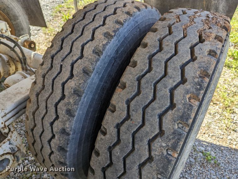 image for item DR6941 2017 Armor Lite SHD-32/42  end dump trailer