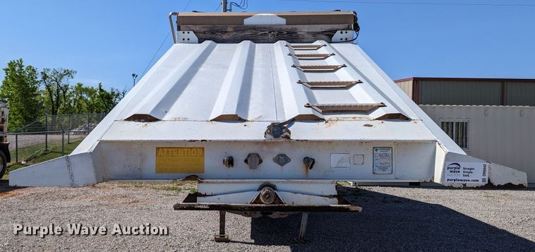 image for item DR6942 2013 Armor Lite SBD-40  bottom dump trailer