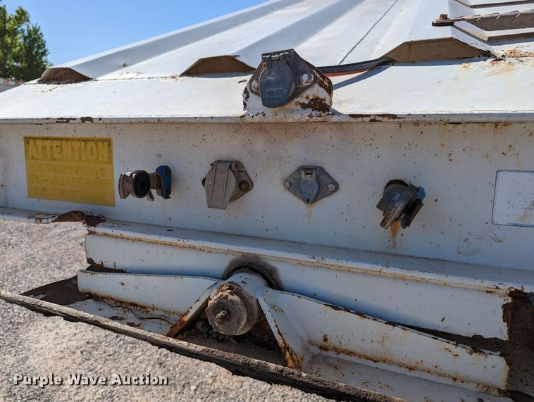 image for item DR6942 2013 Armor Lite SBD-40  bottom dump trailer