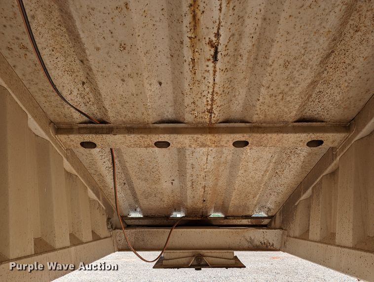 image for item DR6942 2013 Armor Lite SBD-40  bottom dump trailer