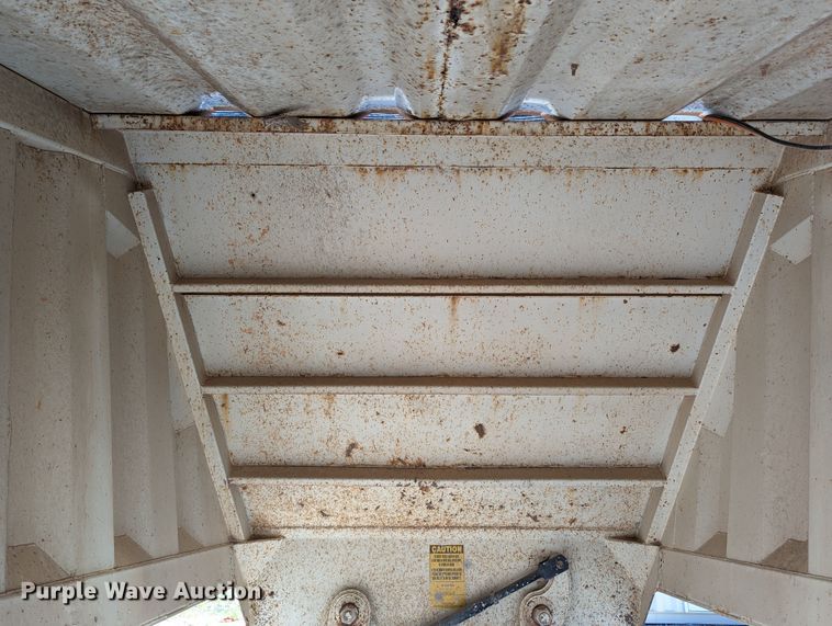 image for item DR6942 2013 Armor Lite SBD-40  bottom dump trailer