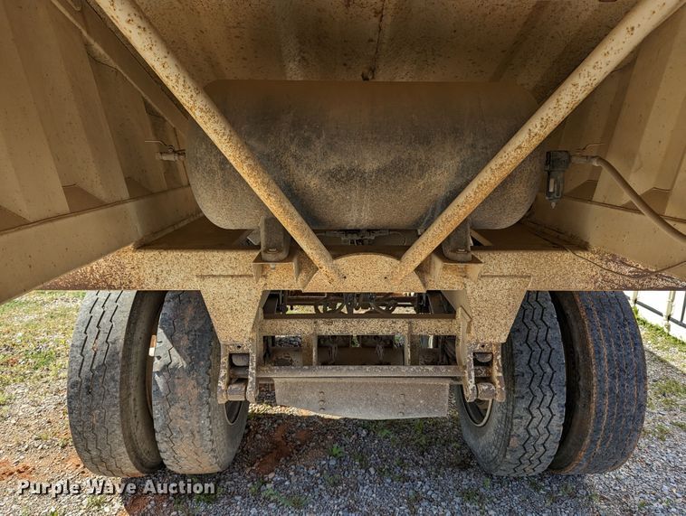 image for item DR6942 2013 Armor Lite SBD-40  bottom dump trailer