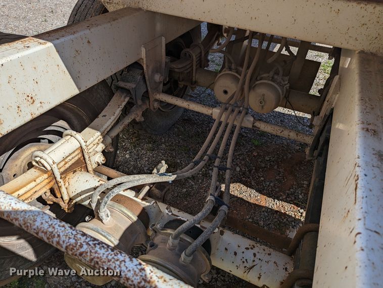 image for item DR6942 2013 Armor Lite SBD-40  bottom dump trailer