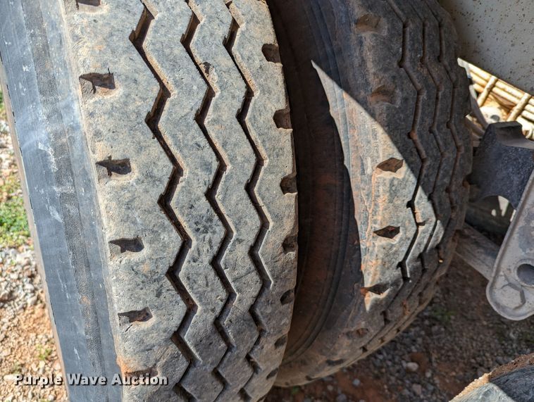 image for item DR6942 2013 Armor Lite SBD-40  bottom dump trailer