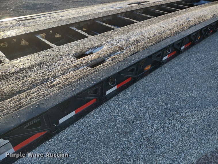 image for item DR8168 2014 Trail King TK110HDG-533  lowboy equipment trailer