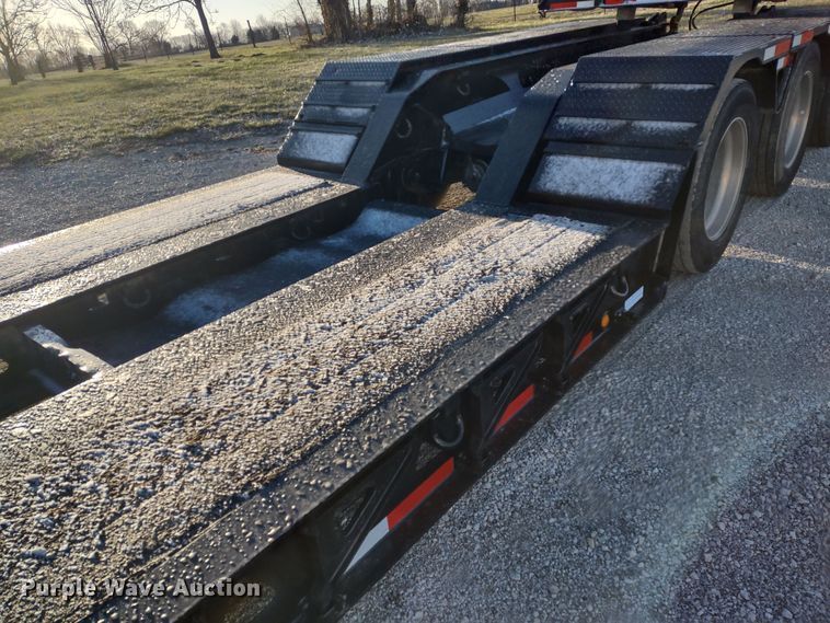 image for item DR8168 2014 Trail King TK110HDG-533  lowboy equipment trailer