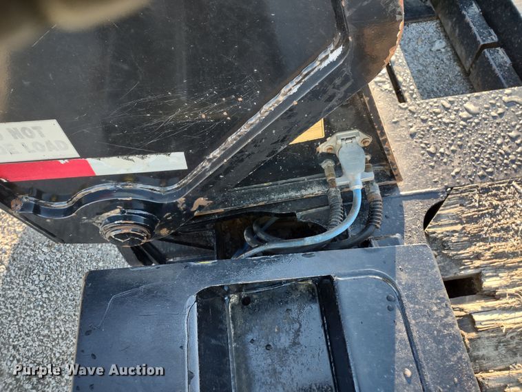 image for item DR8168 2014 Trail King TK110HDG-533  lowboy equipment trailer