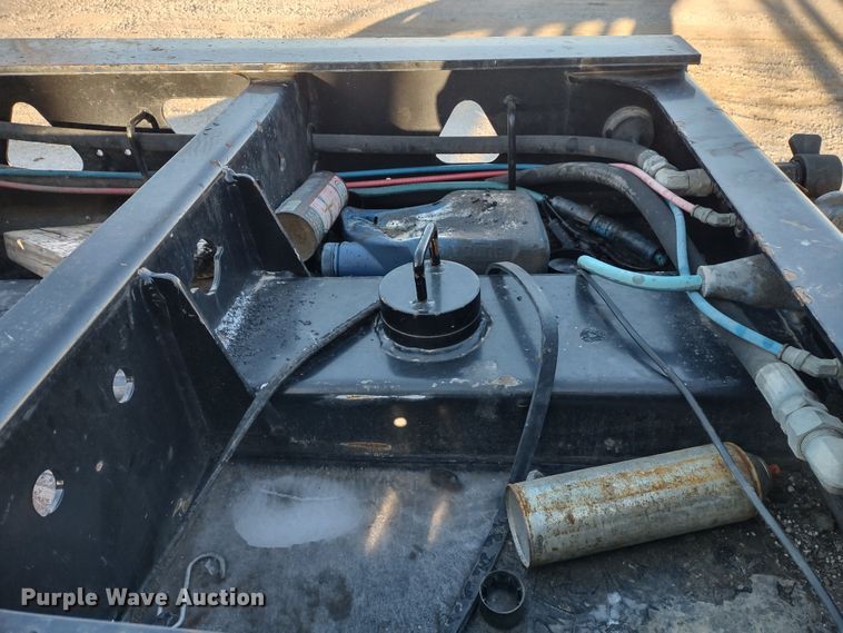 image for item DR8168 2014 Trail King TK110HDG-533  lowboy equipment trailer