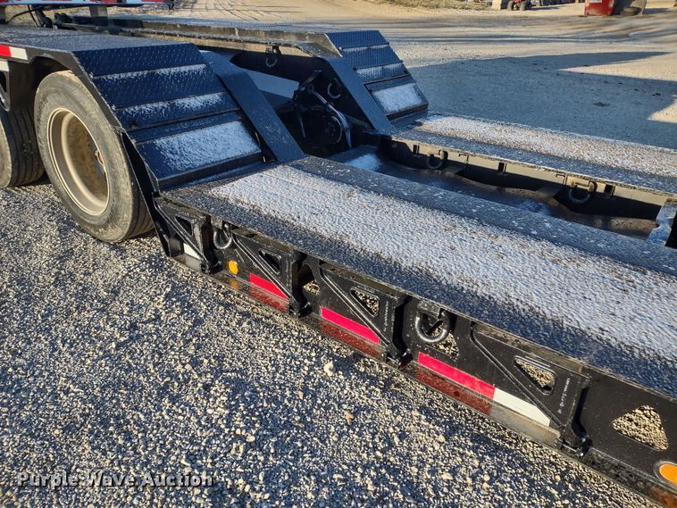 image for item DR8168 2014 Trail King TK110HDG-533  lowboy equipment trailer