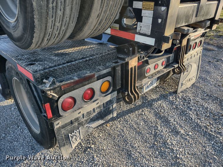 image for item DR8168 2014 Trail King TK110HDG-533  lowboy equipment trailer