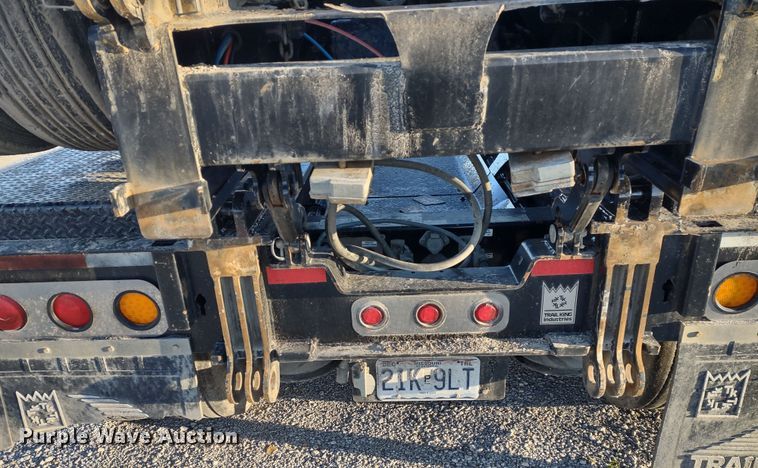 image for item DR8168 2014 Trail King TK110HDG-533  lowboy equipment trailer