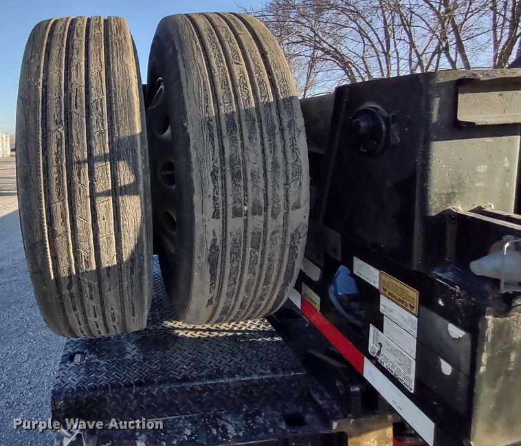 image for item DR8168 2014 Trail King TK110HDG-533  lowboy equipment trailer