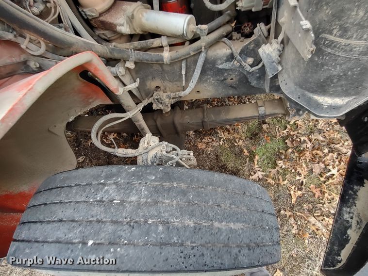 image for item DR8179 1997 Freightliner FL80  truck cab and chassis