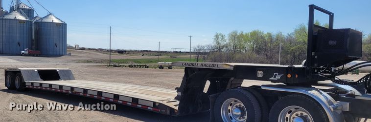 image for item FC9209 2011 Landoll Hauloll 835  lowboy equipment trailer