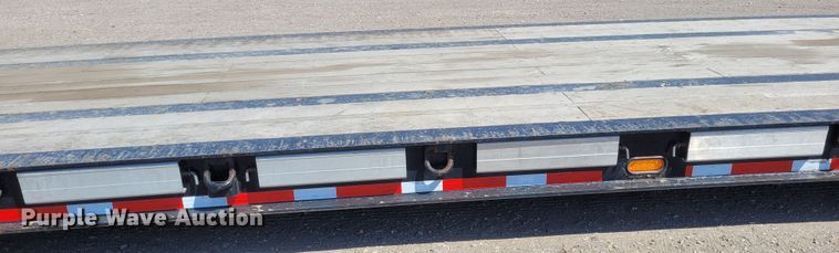 image for item FC9209 2011 Landoll Hauloll 835  lowboy equipment trailer