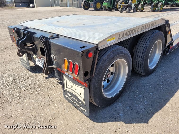 image for item FC9209 2011 Landoll Hauloll 835  lowboy equipment trailer