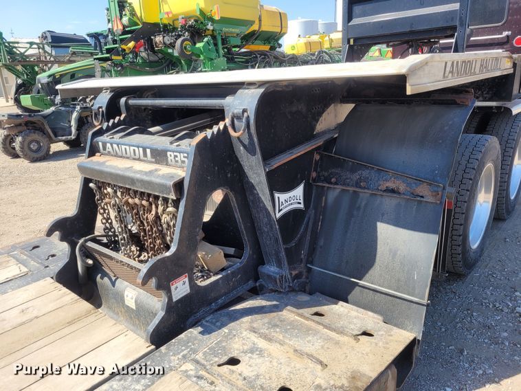 image for item FC9209 2011 Landoll Hauloll 835  lowboy equipment trailer