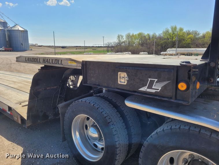 image for item FC9209 2011 Landoll Hauloll 835  lowboy equipment trailer