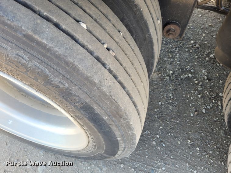 image for item FC9209 2011 Landoll Hauloll 835  lowboy equipment trailer