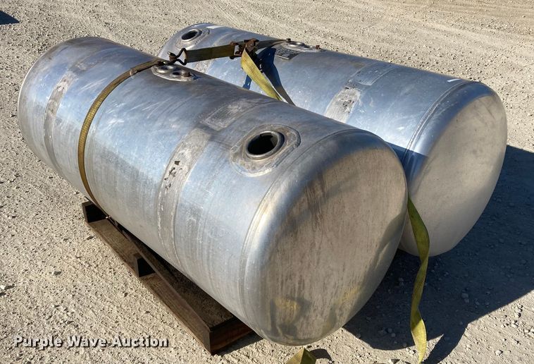 image for item HN9846 (2) fuel tanks