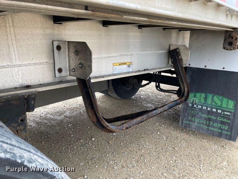 image for item HN9855 2012 Transcraft Benson AF53102-2-524  flatbed trailer