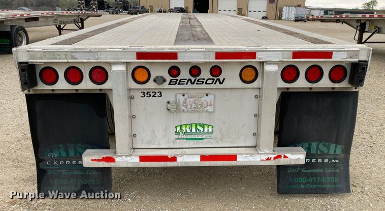 image for item HN9857 2013 Transcraft Benson AF53102-2-524  flatbed trailer