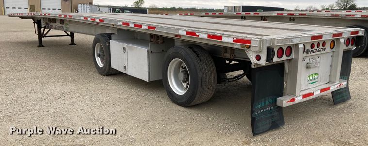 image for item HN9857 2013 Transcraft Benson AF53102-2-524  flatbed trailer